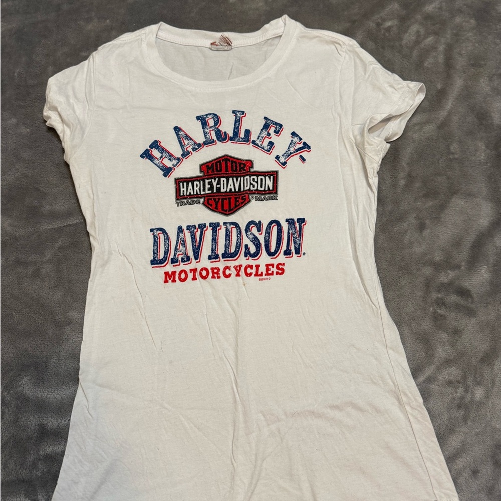 Harley-Davidson White Tee with Red and Blue Logo
